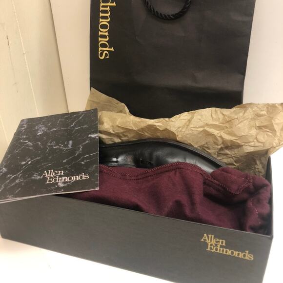 EXCELLENT Allen Edmonds Grayson Tassel Loafer Black Calfskin Size 13 Narrow - Picture 2 of 12